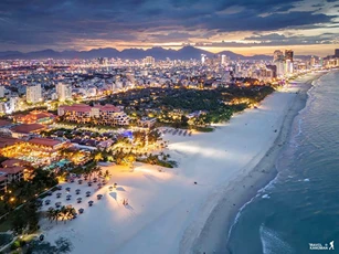 World Luxury Awards 2025 trao loạt giải thưởng cho Furama – Ariyana Đà Nẵng