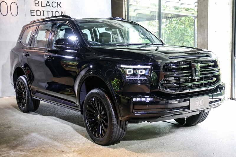 GWM Tank 500 HEV Black Edition 2025. GWM Tank 500 HEV Black Edition 2025.