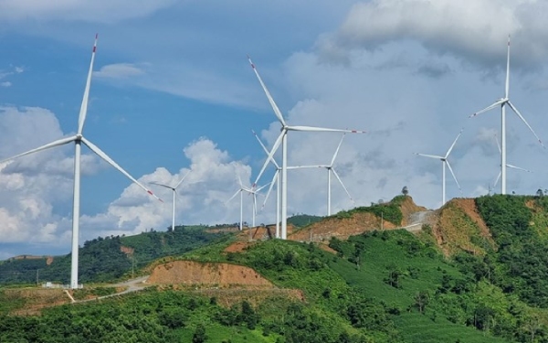 C&#x1EE5;m doanh nghi&#x1EC7;p &#x111;i&#x1EC7;n gi&#xF3; t&#x1EA1;i Qu&#x1EA3;ng Tr&#x1ECB; lo b&#x1ECB; ph&#xE1; s&#x1EA3;n