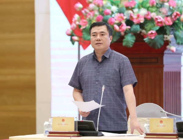 Quy&#x1EBF;t li&#x1EC7;t d&#x1EB9;p &#x2018;&#x1ED5;&#x2019; h&#xE0;ng gi&#x1EA3;, h&#xE0;ng nh&#xE1;i