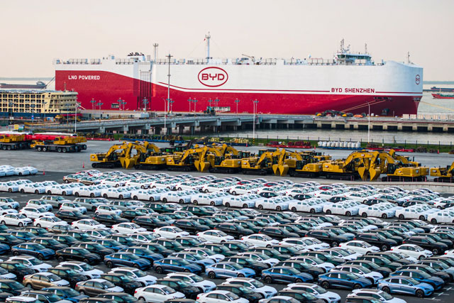 Xuất khẩu ô tô của Trung Quốc lập kỷ lục mới trong năm 2025