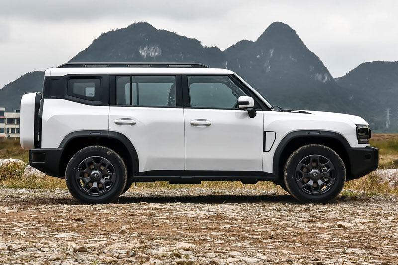 SUV hạng C công suất 462 mã lực, giá gần 520 triệu đồng, so kè với Honda CR-V