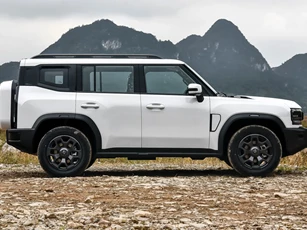 SUV hạng C công suất 462 mã lực, giá gần 520 triệu đồng, so kè với Honda CR-V