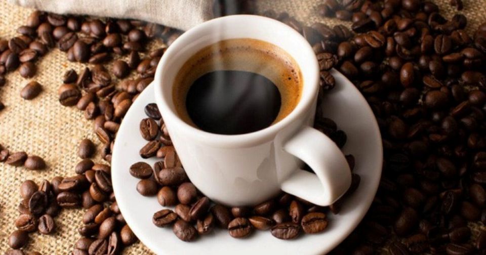 Giá nông sản 10/11/2025: Cà phê và hồ tiêu đồng loạt đi ngang