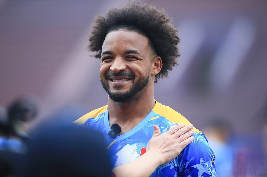 Nguy&#x1EC5;n Xu&#xE2;n Son x&#xE1;c nh&#x1EAD;n kh&#x1EA3; n&#x103;ng ra s&#xE2;n &#x1EDF; tr&#x1EAD;n g&#x1EB7;p L&#xE0;o