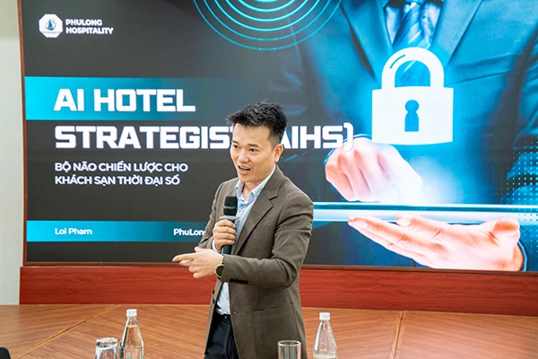 Diễn giả Phạm Ngọc Lợi trình bày tại hội thảo. Diễn giả Phạm Ngọc Lợi trình bày tại hội thảo.