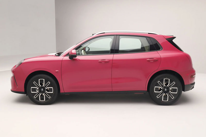 SUV hạng B công suất 201 mã lực, thiết kế đẹp, giá hơn 400 triệu đồng