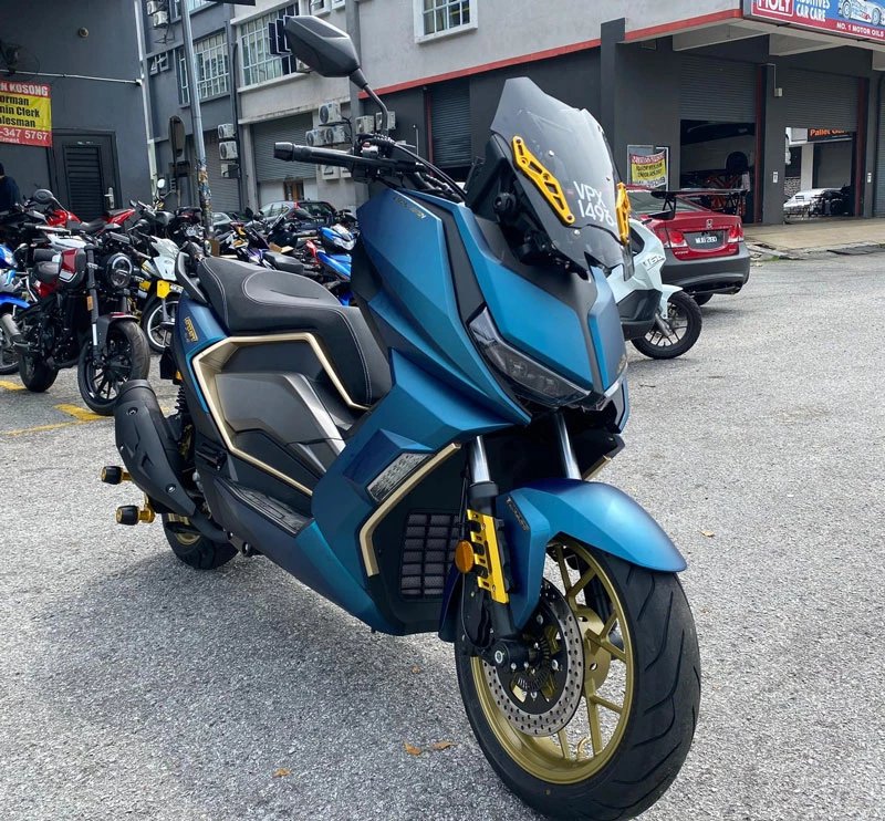 Aveta Vanguard 250 SE 2026 màu mới.