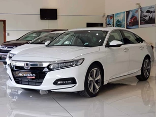 Top 10 ôtô ế khách nhất tại Việt Nam tháng 10/2025: Honda Accord đầu bảng