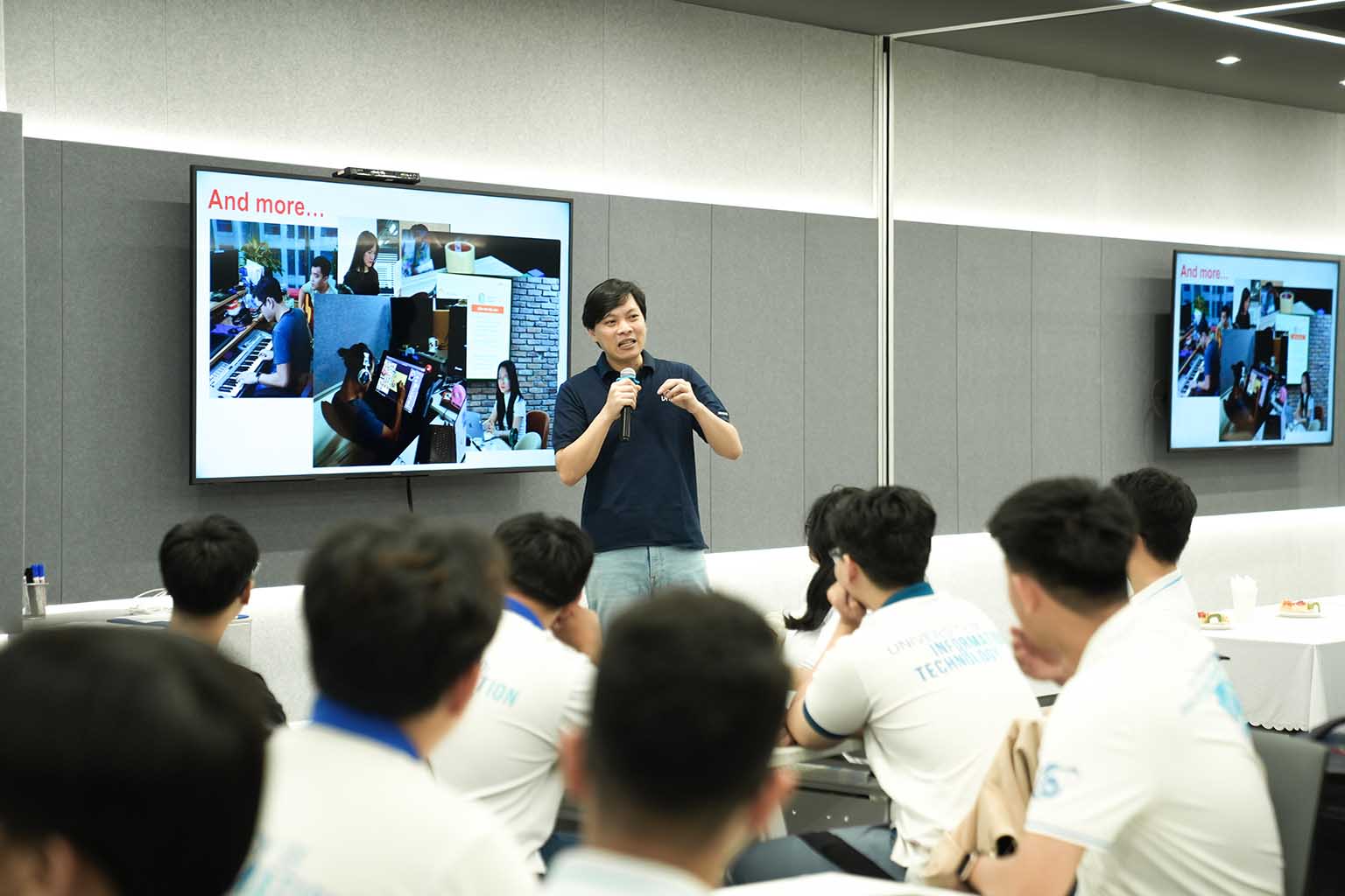 Nam sinh 17 tuổi giành quán quân VNG Code Tour 2025