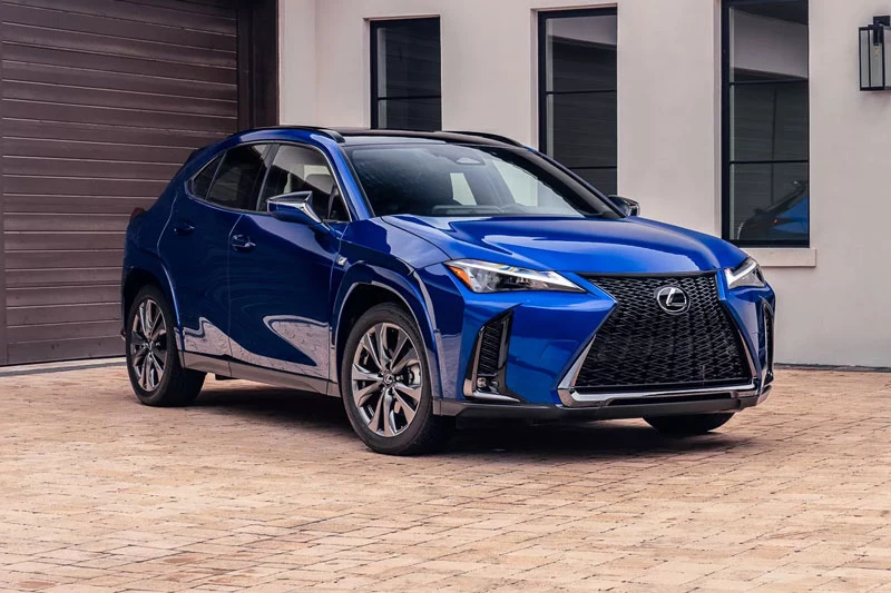 Lexus UX 2026. Lexus UX 2026.