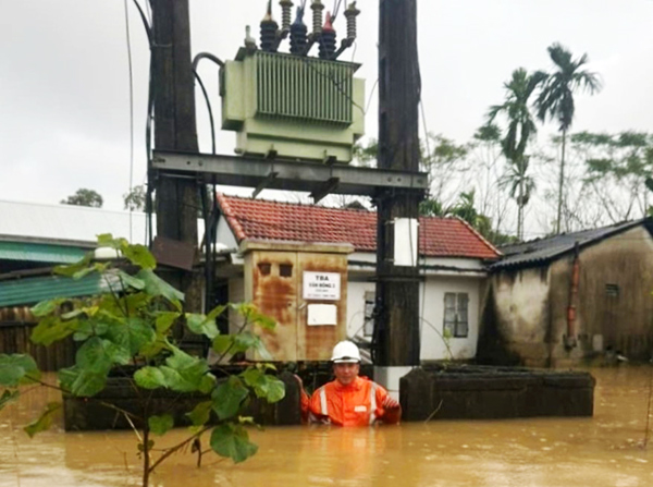 Chủ động cắt điện do ngập lụt tại miền Trung – Tây Nguyên