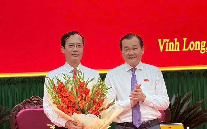 T&#xE2;n Ch&#x1EE7; t&#x1ECB;ch V&#x129;nh Long: T&#xE1;i c&#x1A1; c&#x1EA5;u kinh t&#x1EBF; g&#x1EAF;n v&#x1EDB;i &#x111;&#x1ED5;i m&#x1EDB;i m&#xF4; h&#xEC;nh t&#x103;ng tr&#x1B0;&#x1EDF;ng