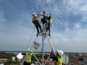 Vĩnh Long tăng tốc phát triển hạ tầng, phổ cập sản phẩm số