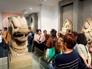 Đà Nẵng lần đầu trưng bày 19 bảo vật quốc gia