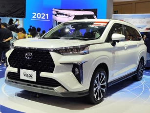 Toyota Veloz Hybrid 2026 ra mắt: Giá hơn 470 triệu đồng, ‘quyết đấu’ với Mitsubishi Xpander