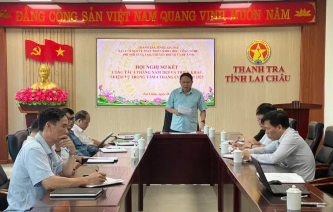 Hội nghị Sơ kết 8 tháng đầu năm 2025 về thực hiện Đề án phát triển khoa học, công nghệ, đổi mới sáng tạo, chuyển đổi số của Thanh tra tỉnh Lai Châu. Ảnh: Bùi Bình.