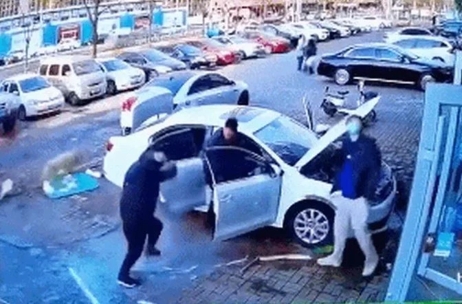 Ảnh cắt từ clip.