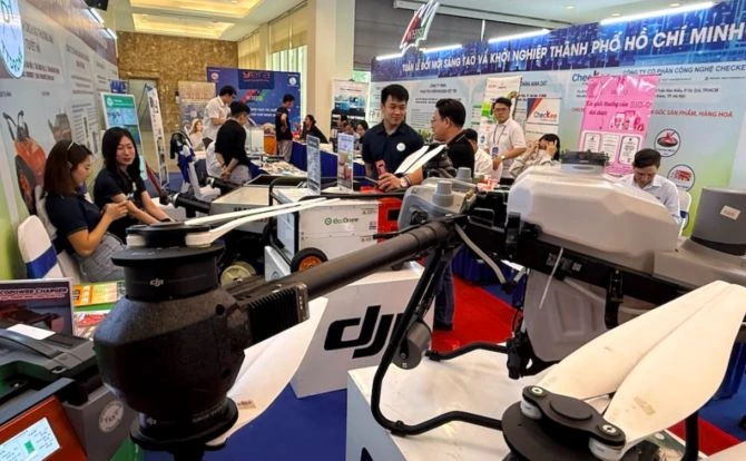 Một số hình ảnh hoạt động tại sự kiện WHISE 2024 (Tuần lễ Đổi mới sáng tạo và Khởi nghiệp TP.HCM 2024). Ảnh: Sở Khoa học và Công nghệ TP Hồ Chí Minh.