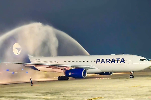 Chào đón chuyến bay đầu tiên của Parata Air đến Đà Nẵng. Chào đón chuyến bay đầu tiên của Parata Air đến Đà Nẵng.