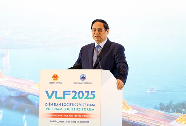 Thủ tướng Chính phủ Phạm Minh Chính phát biểu chỉ đạo tại Diễn đàn Logistics Việt Nam 2025. Thủ tướng Chính phủ Phạm Minh Chính phát biểu chỉ đạo tại Diễn đàn Logistics Việt Nam 2025.