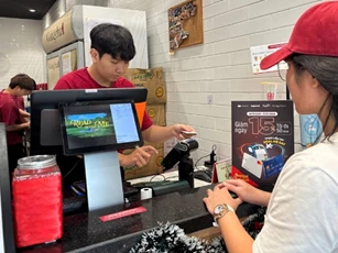 Đẩy mạnh thanh toán không tiếp xúc dịp cuối năm