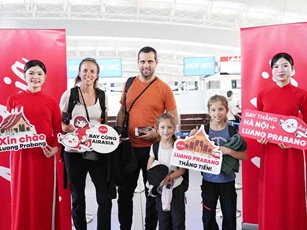 AirAsia chính thức khai trương đường bay Hà Nội - Luang Prabang