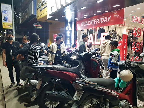 Ngành bán buôn, bán lẻ tại Đà Nẵng thu hút nhiều doanh nghiệp mới nhưng cũng có số giải thể và tạm ngừng hoạt động cao.