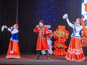 Đà Nẵng: Giao lưu nghệ thuật kỷ niệm 75 năm hữu nghị, hợp tác Việt - Nga