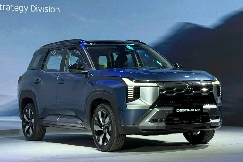 Mitsubishi Destinator 2026.