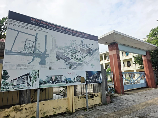 Dự án xây dựng Trung tâm Chính trị - Hành chính quận Hải Châu (TP Đà Nẵng cũ) phải dừng triển khai để thực hiện chính quyền địa phương hai cấp.