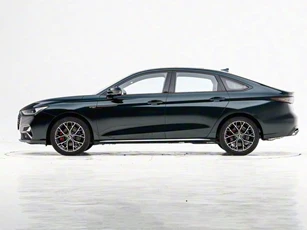 Xe sedan dài 4,8 mét, công suất 257 mã lực, giá gần 500 triệu đồng