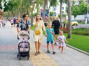 Đà Nẵng hút khách gia đình dịp cuối năm