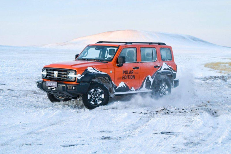 Xe gầm cao địa hình công suất 224 mã lực, giới hạn 300 chiếc, giá gần 850 triệu đồng