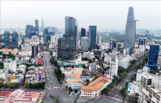 Kinh t&#x1EBF; TP H&#x1ED3; Ch&#xED; Minh sau &#x27;c&#xFA; hu&#xFD;ch&#x27; t&#x1EEB; ch&#xED;nh quy&#x1EC1;n 2 c&#x1EA5;p - B&#xE0;i 2