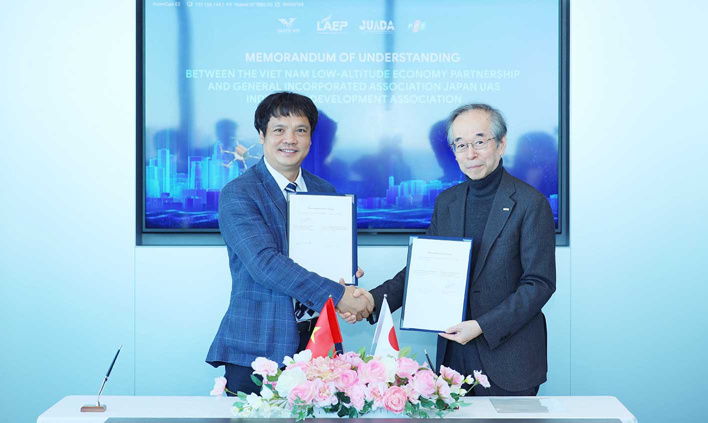 Đẩy mạnh ứng dụng UAV trong giao thông thông minh