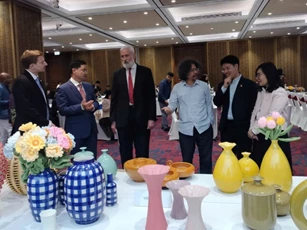 SwissTrade: Thúc đẩy năng lực xuất khẩu cho doanh nghiệp Việt