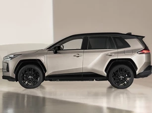 Toyota trình làng SUV hybrid, giá hơn 760 triệu đồng, so kè với Mazda CX-5
