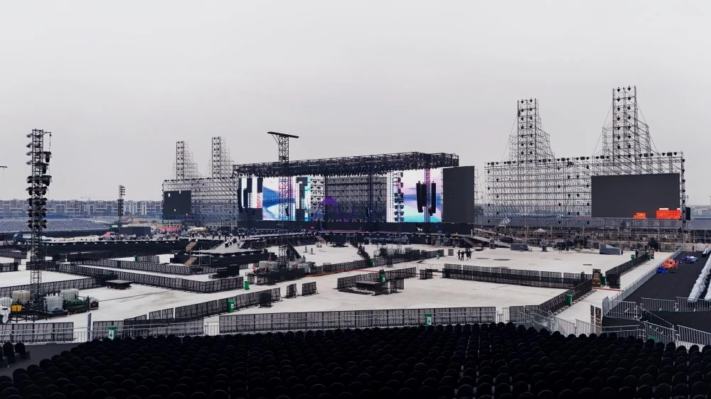 Hệ thống Led lớn nhất Việt Nam với tổng diện tích hơn 2100m2,