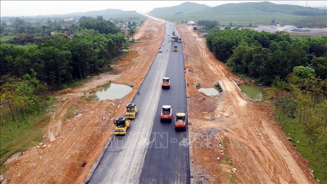 Đột phá hạ tầng - Bài cuối: Hạ tầng mở đường cho đầu tư