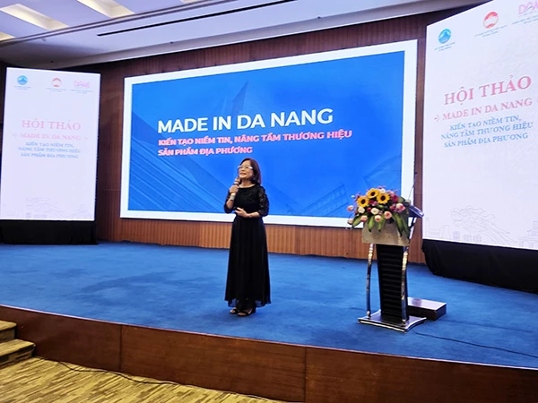 Các diễn giả phát biểu tại hội thảo.