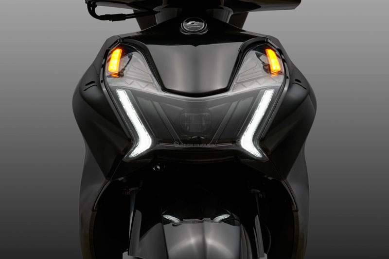 Xe tay ga 125cc, trang bị tiên tiến, giá gần 80 triệu, so kè cùng Honda SH