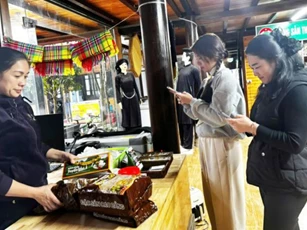 Nông dân Cao Bằng chuyển đổi số để làm giàu