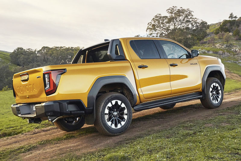 Hé lộ thời điểm Toyota Hilux 2026 ra mắt tại Việt Nam, giá dự kiến từ dưới 700 triệu đồng