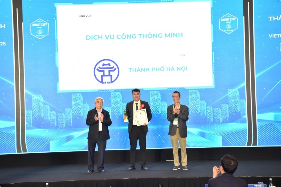Hà Nội nhận giải Thành phố Thông minh nhờ mô hình điều hành và quản lý số