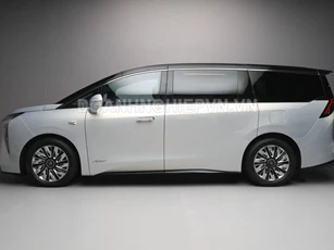 Xe MPV hạng sang công suất 445 mã lực, giá hơn 1,6 tỷ đồng, so kè cùng Toyota Alphard