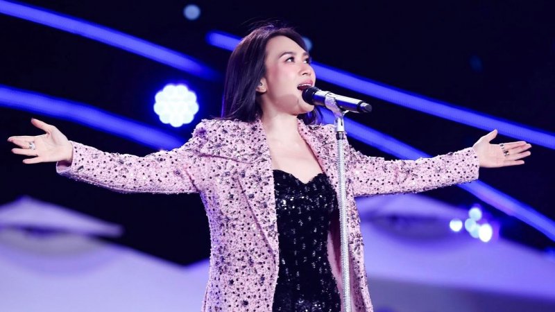 ‘Chuyện để dành’ của Mỹ Tâm vươn lên Top 1 YouTube Trending sau 4 ngày ra mắt