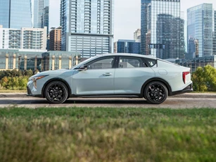 Kia K4 Sedan 2026 chốt giá hơn 580 triệu đồng, thêm trang bị