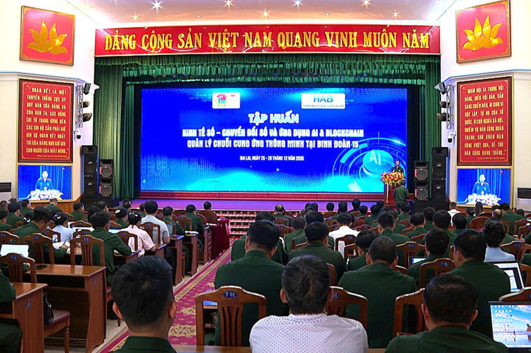 Binh đoàn 15 tổ chức tập huấn kinh tế số, chuyển đổi số, ứng dụng AI và Blockchain trong quản lý chuỗi cung ứng