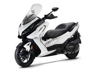 Ngắm xe tay ga 368cc, giá 125 triệu đồng tại Việt Nam, so kè với Honda SH 350i